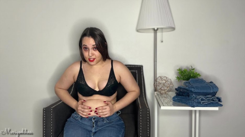 Marigoddess - Thick Weigh In Outgrown Jeans Modeling